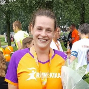 Hayley Taylor | Holland Hoisting